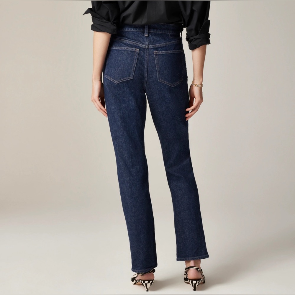 J. Crew Dark Indigo Straight-Leg ‘03 Slim Jeans. Size-28. Classic Elevated